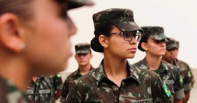 mulher exército