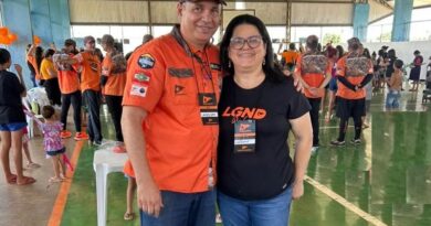 Neles farias e esposa