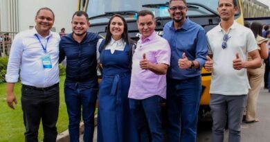 Indicações de Botelho garantem ônibus escolares e veículos para fortalecer agricultura familiar em MT