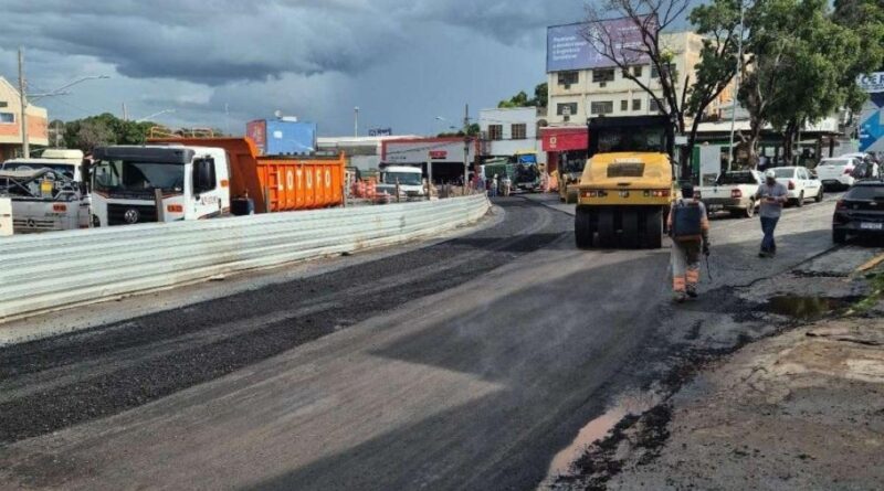 Obras do BRT seguem com execução de nova camada de asfalto na Prainha