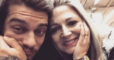 Karina Lucco emociona o filho Lucas Lucco ao mostrar alopecia em vídeo: ‘Chorou’