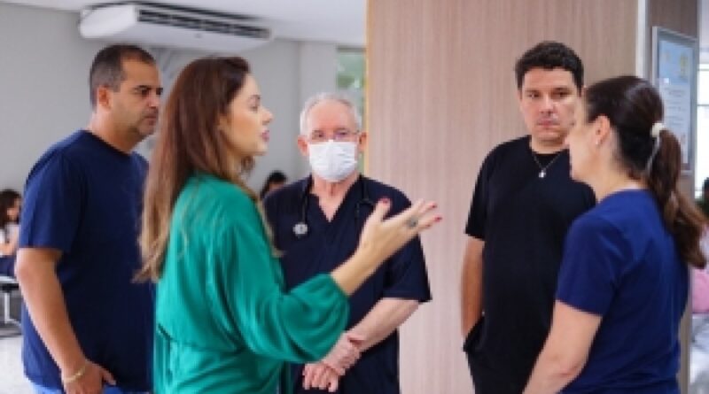 Comissão de Saúde da Câmara de Cuiabá realiza visita técnica ao Hospital Santa Helena