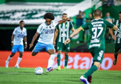 Grêmio empata com Chapecoense e perde a chance de entrar no G5