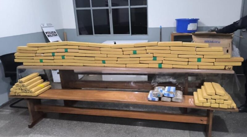 Polícia Militar apreende mais de 130 tabletes de entorpecente durante abordagem em Guiratinga