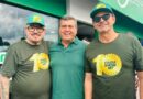 Humoristas Bola e Carioca visitam estande da Prefeitura durante a Farm Show