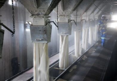 Exportação de açúcar ganha ritmo com 44 navios na fila e previsão de embarque de 1,56 milhão de toneladas