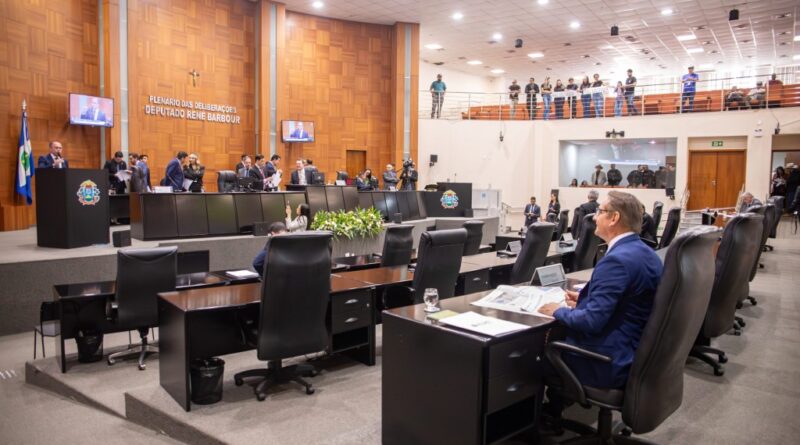 ALMT recebe senador paraguaio e reforça a agenda de integração entre os países