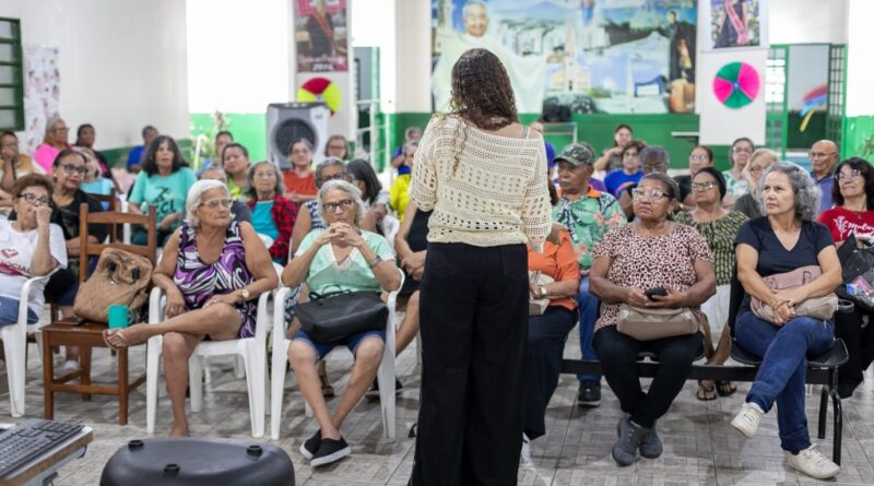 Evento com idosas no CCI Padre Firmo reforça protagonismo feminino e direitos das mulheres em Cuiabá