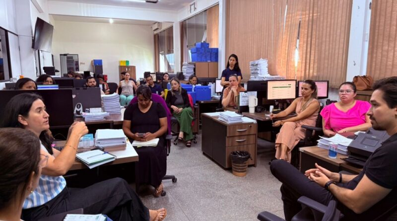 Capacitação sobre a nova Lei de Licitações reúne servidores da prefeitura de Primavera do  Leste