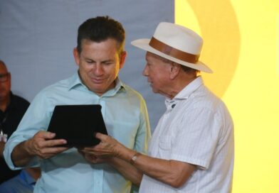 Parceria entre Prefeitura de Sinop e Governo de MT garante asfalto na estrada da Praia do Cortado