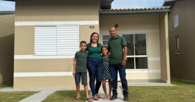 “Sem a Entrada Facilitada, dificilmente eu estaria pegando a chave da minha casa”, afirma beneficiada