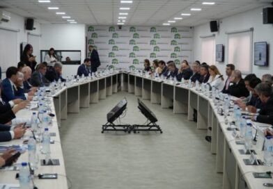 Conflito no Oriente Médio eleva alerta para custos do agro brasileiro, aponta CNA