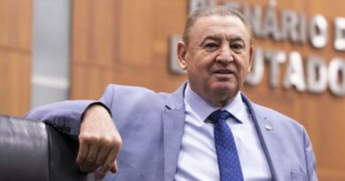 Deputado Nininho