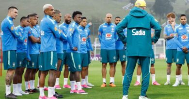 Ancelotti testa Rayan e Léo Pereira em último ensaio antes de amistoso contra o Egito