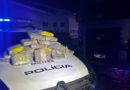 Polícia Militar prende caminhoneiro com 27 quilos de maconha skank em Água Boa