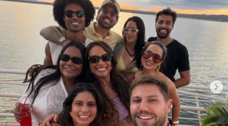 Ex-BBBs e famosos participam de jantar oficial antes do São João da Thay: ‘Alegria’