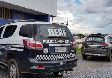 Polícia Civil prende pai e apreende filho por corrupção ativa em Colniza